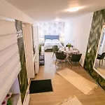 公寓 La Trei Surori *