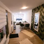 Lejlighed La Trei Surori Braşov